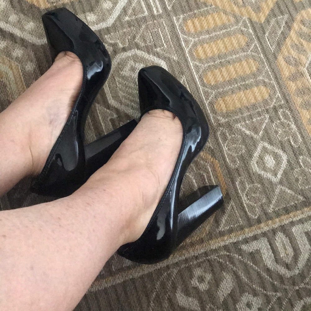 Michael Kors 4.5” heels